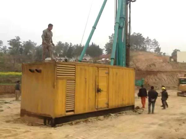 肃北如何判断水冷式机油散热器密封件是否需要更换?
